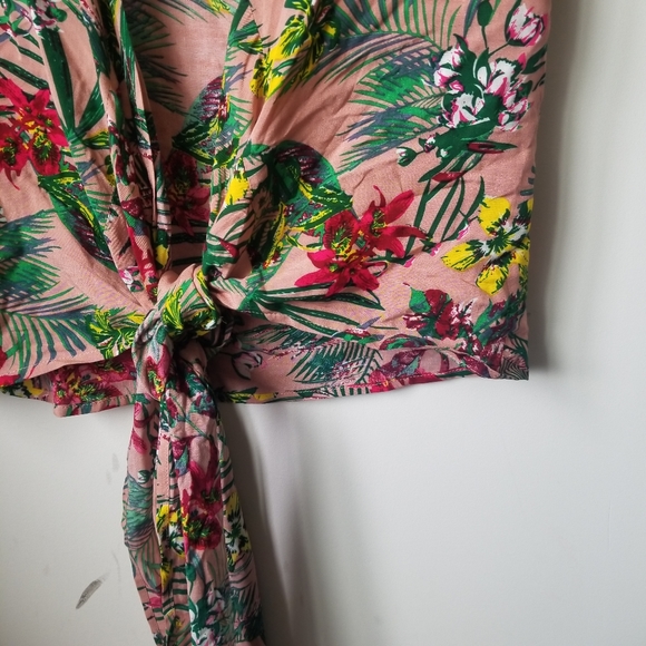XIX Palms tropical beach Floral two piece set - Picture 10 of 16